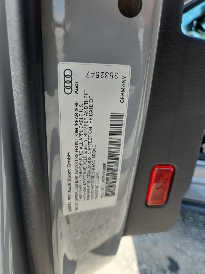 2025 AUDI RS6