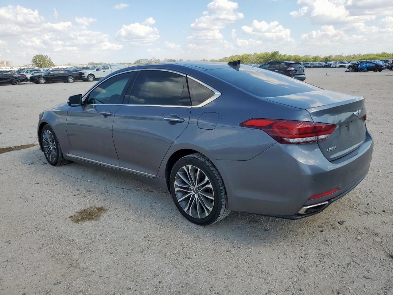 2015 HYUNDAI GENESIS