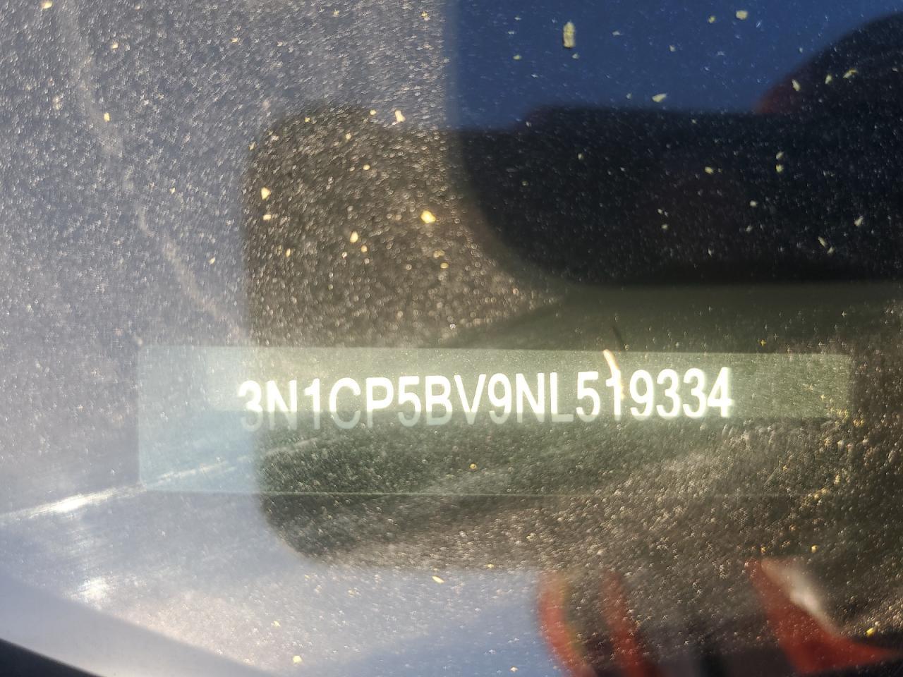 2022 NISSAN KICKS