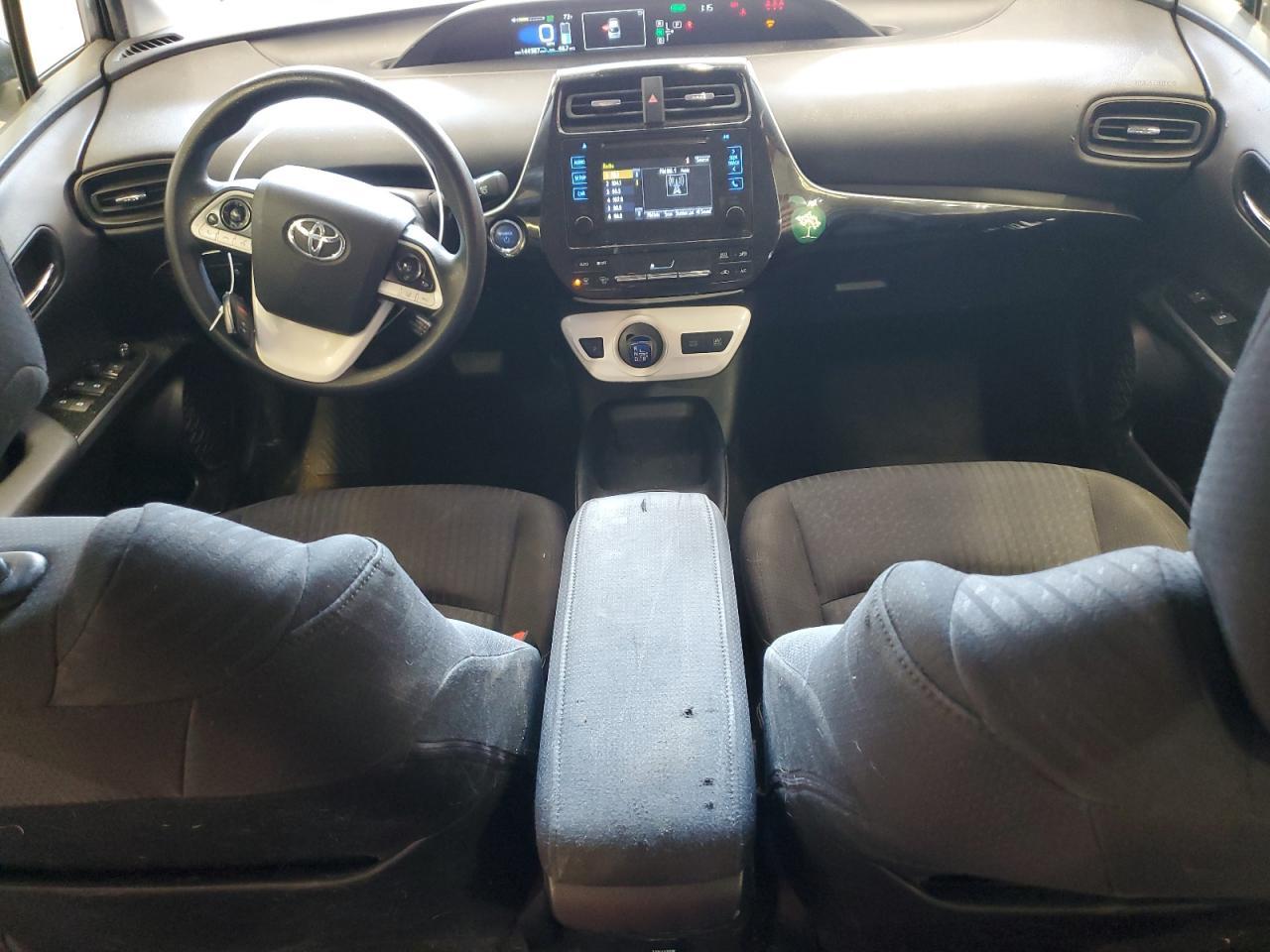 2017 TOYOTA PRIUS
