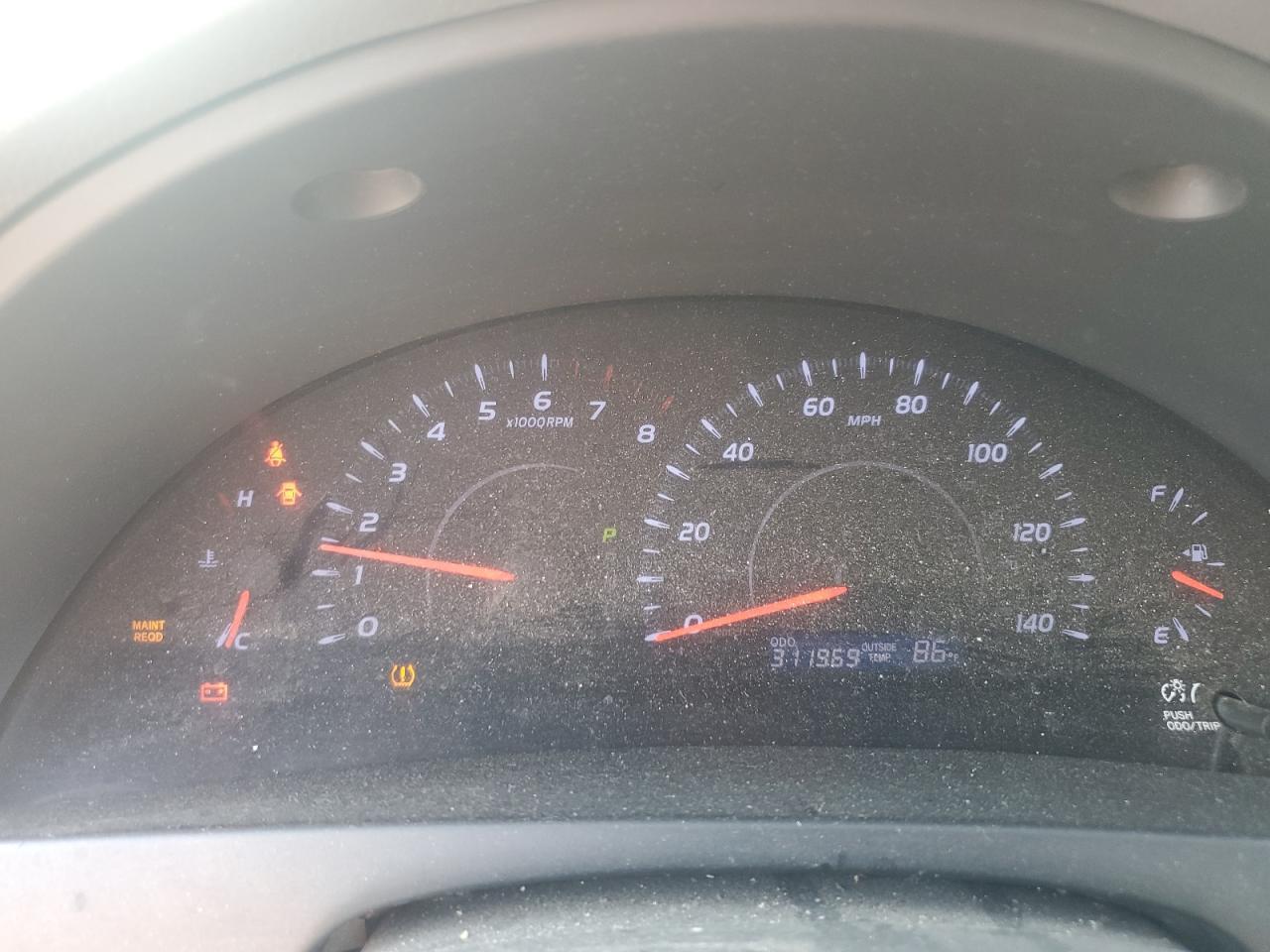 2010 TOYOTA CAMRY