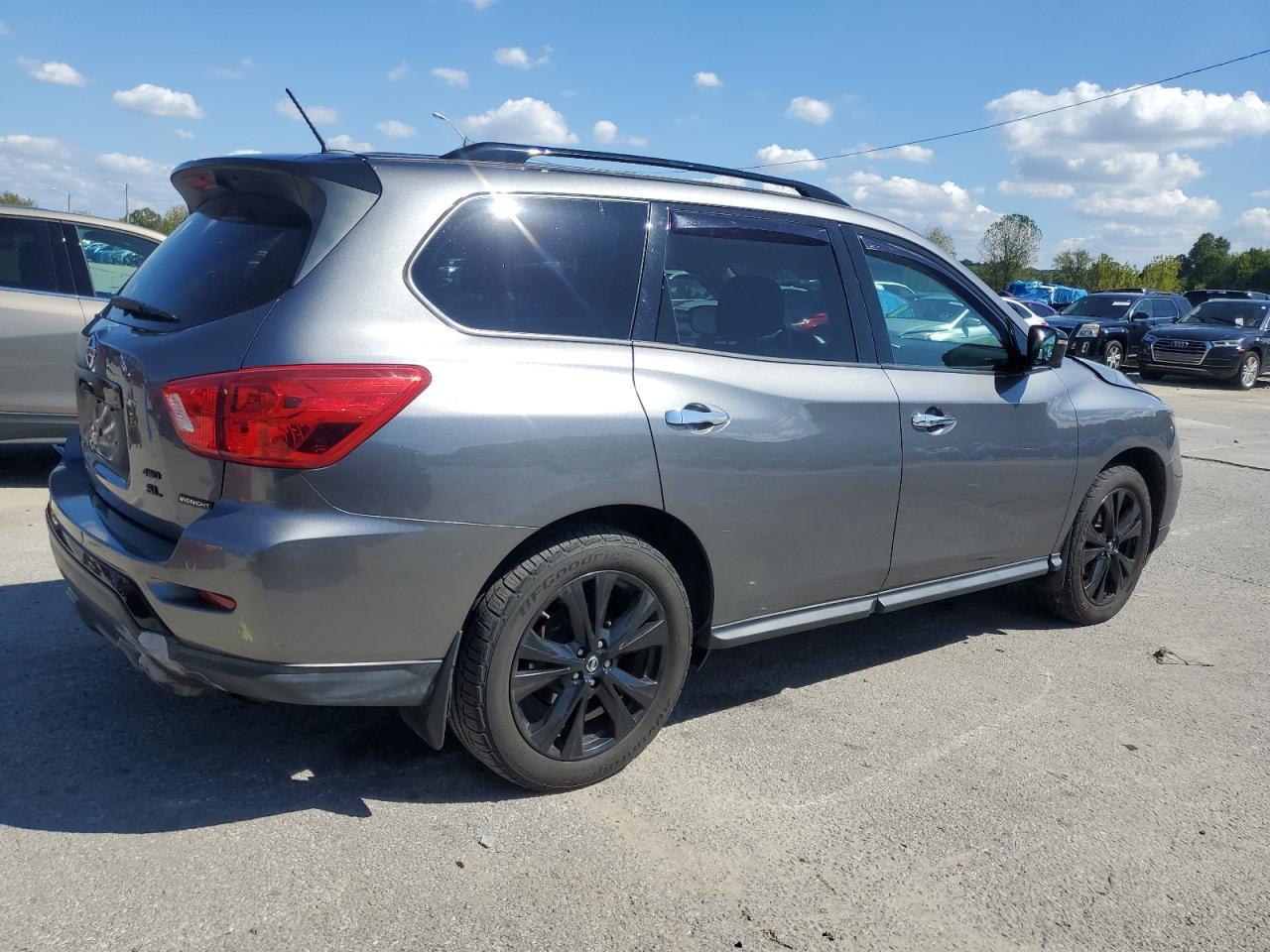 2018 NISSAN PATHFINDER