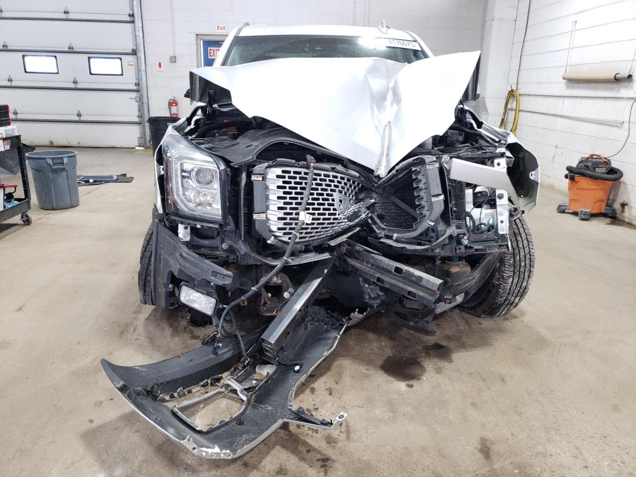 2016 GMC Yukon
