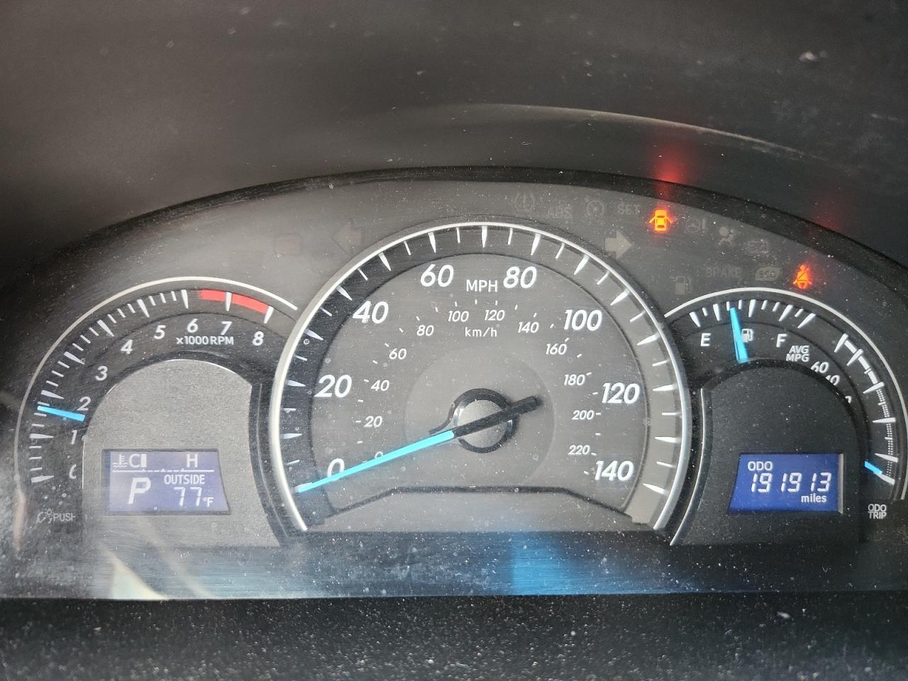2014 TOYOTA CAMRY