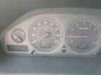 2002 VOLVO V70