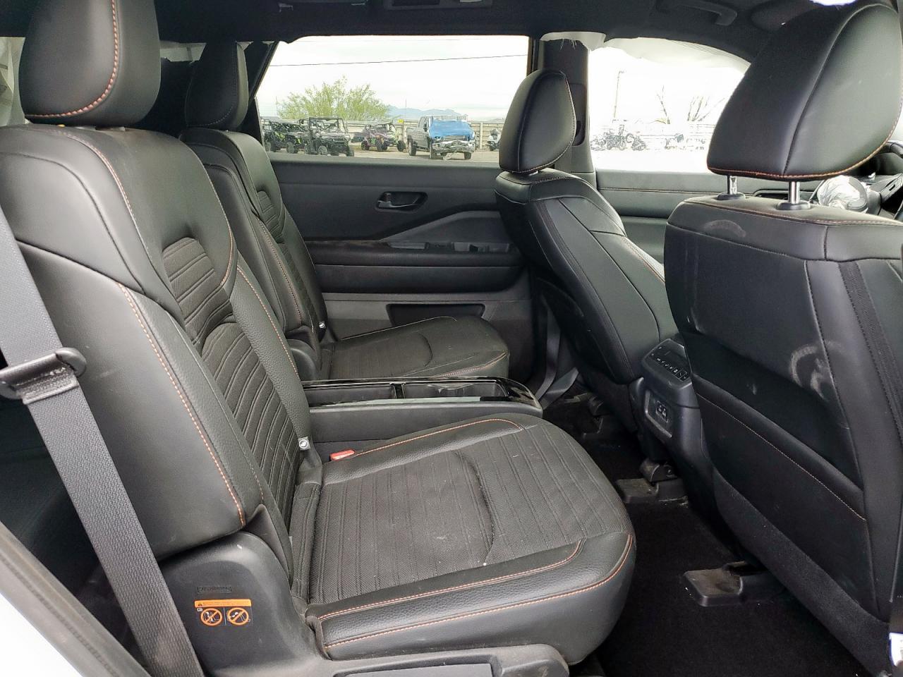 2023 NISSAN PATHFINDER
