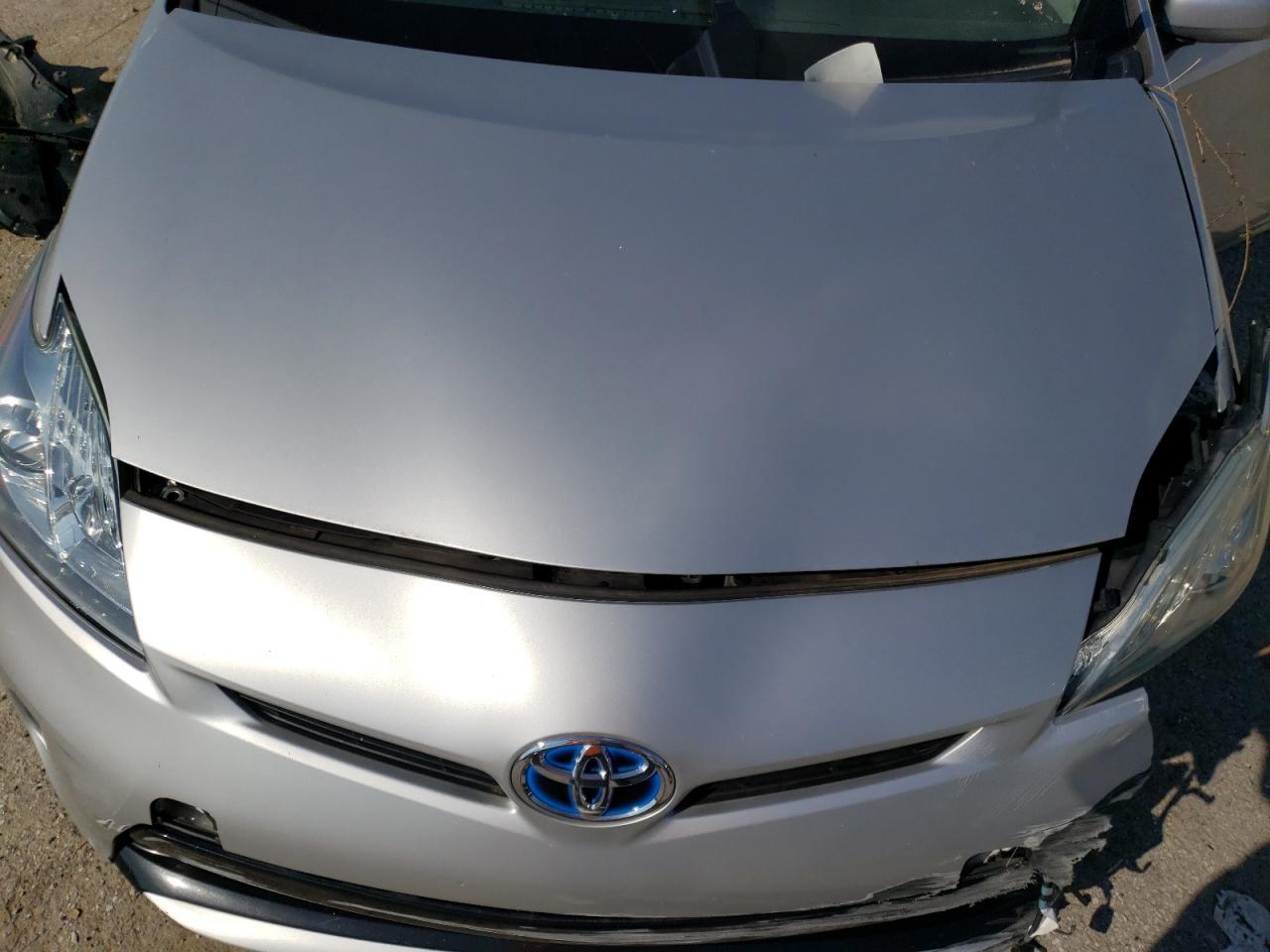 2012 TOYOTA PRIUS