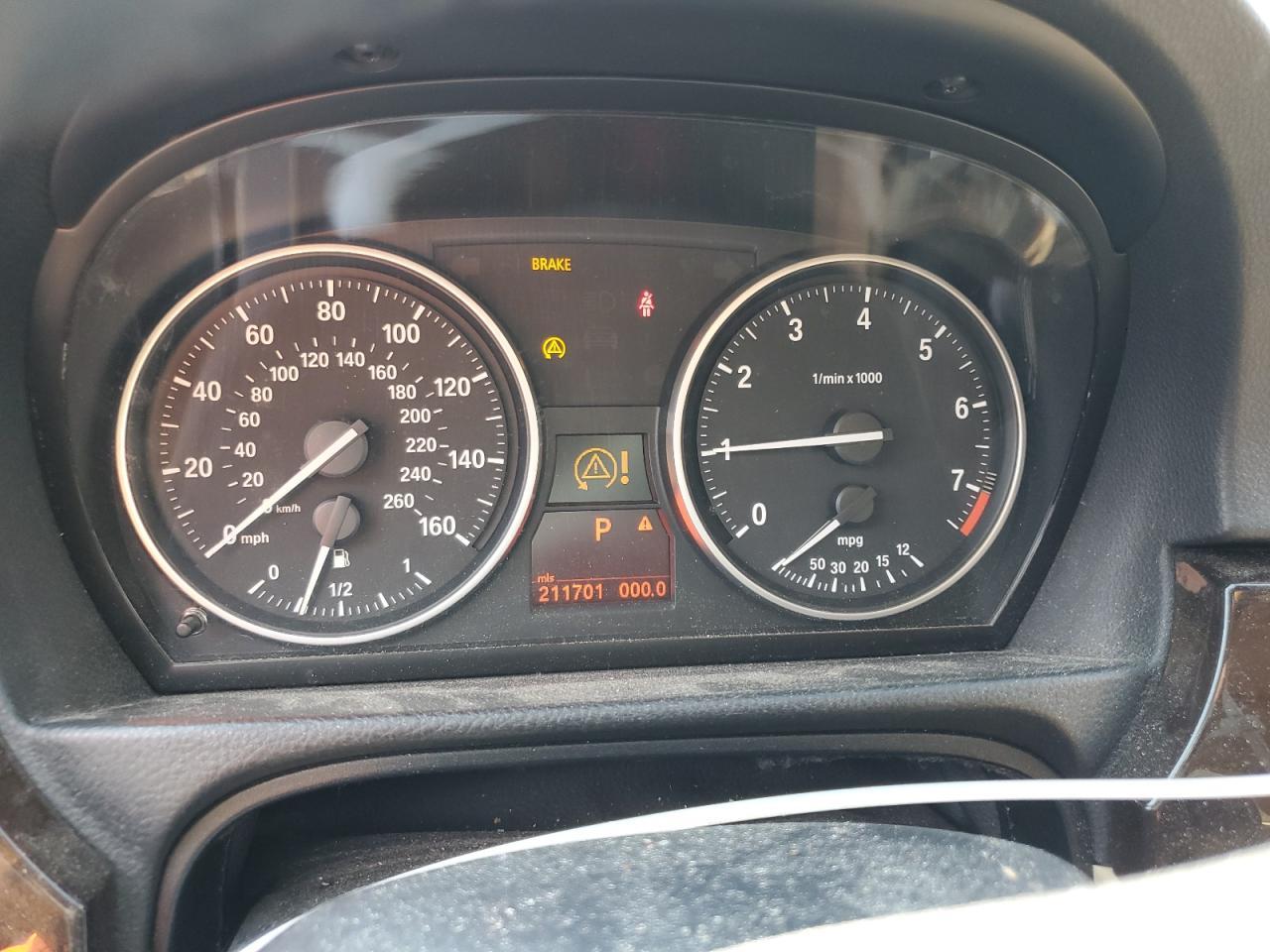2011 BMW 3 SERIES