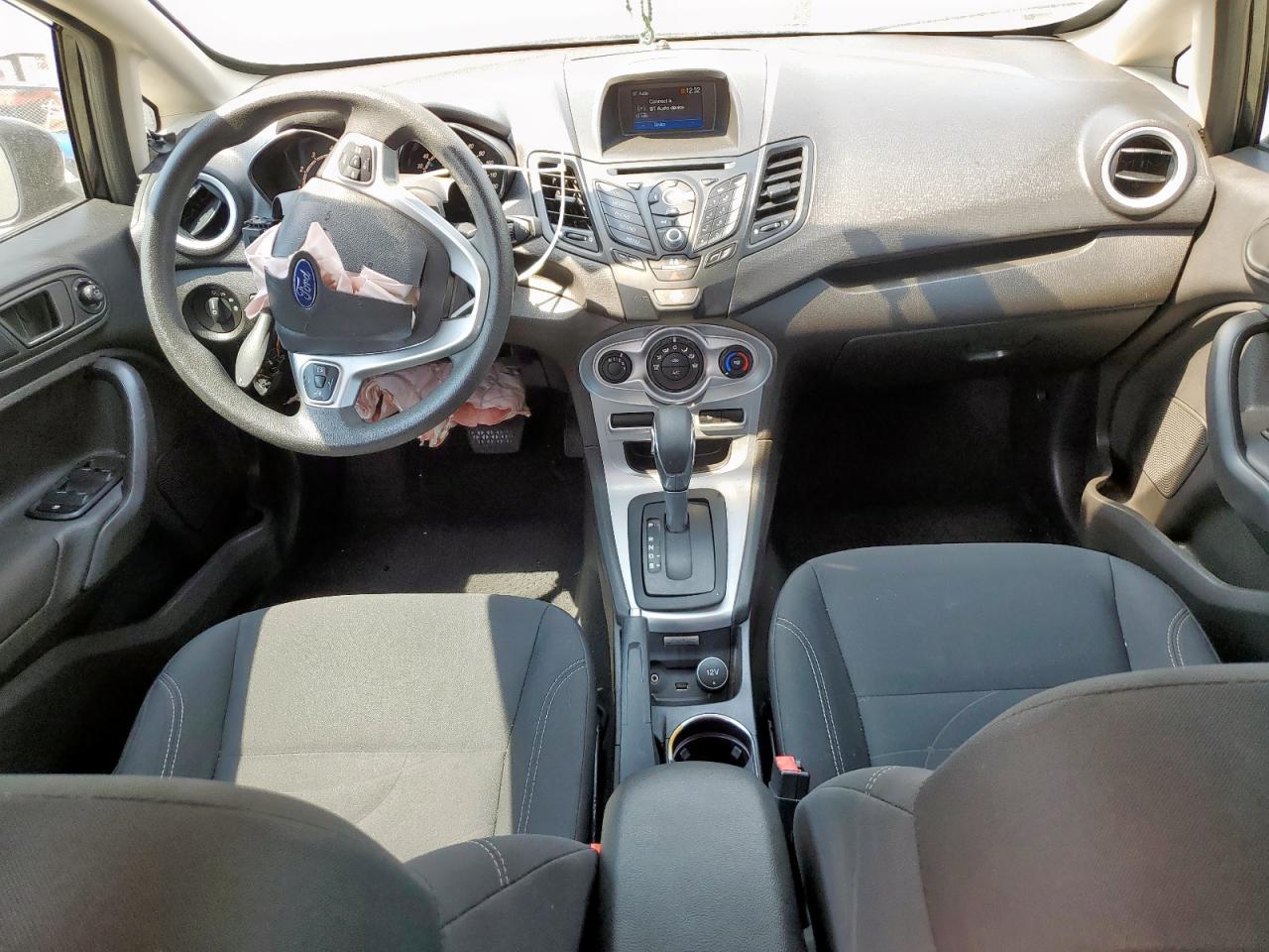 2018 FORD Fiesta