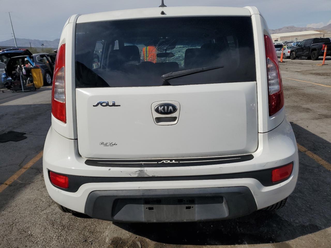 2013 KIA SOUL