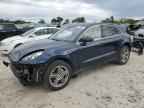2016 PORSCHE Macan