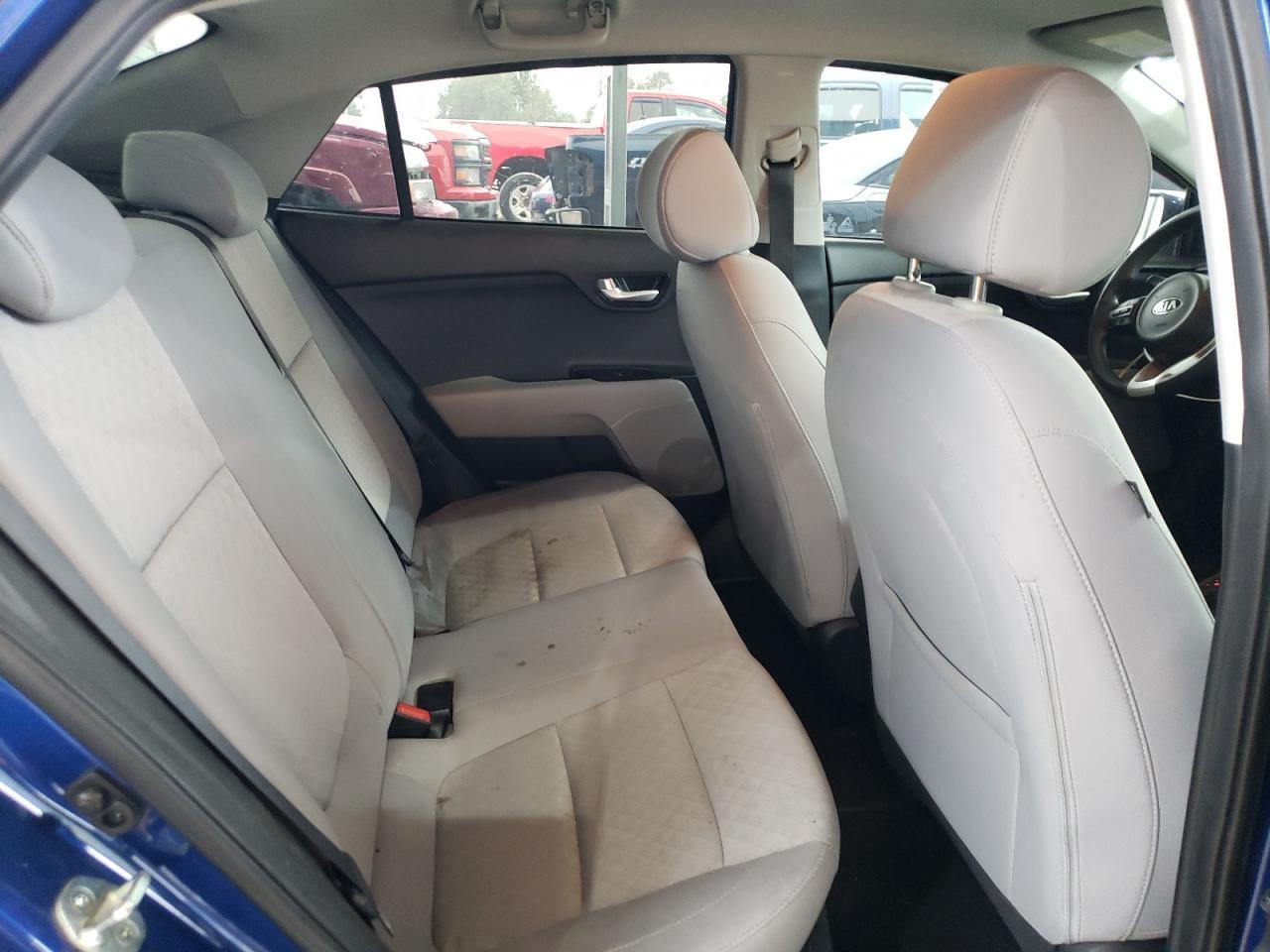 2018 KIA RIO