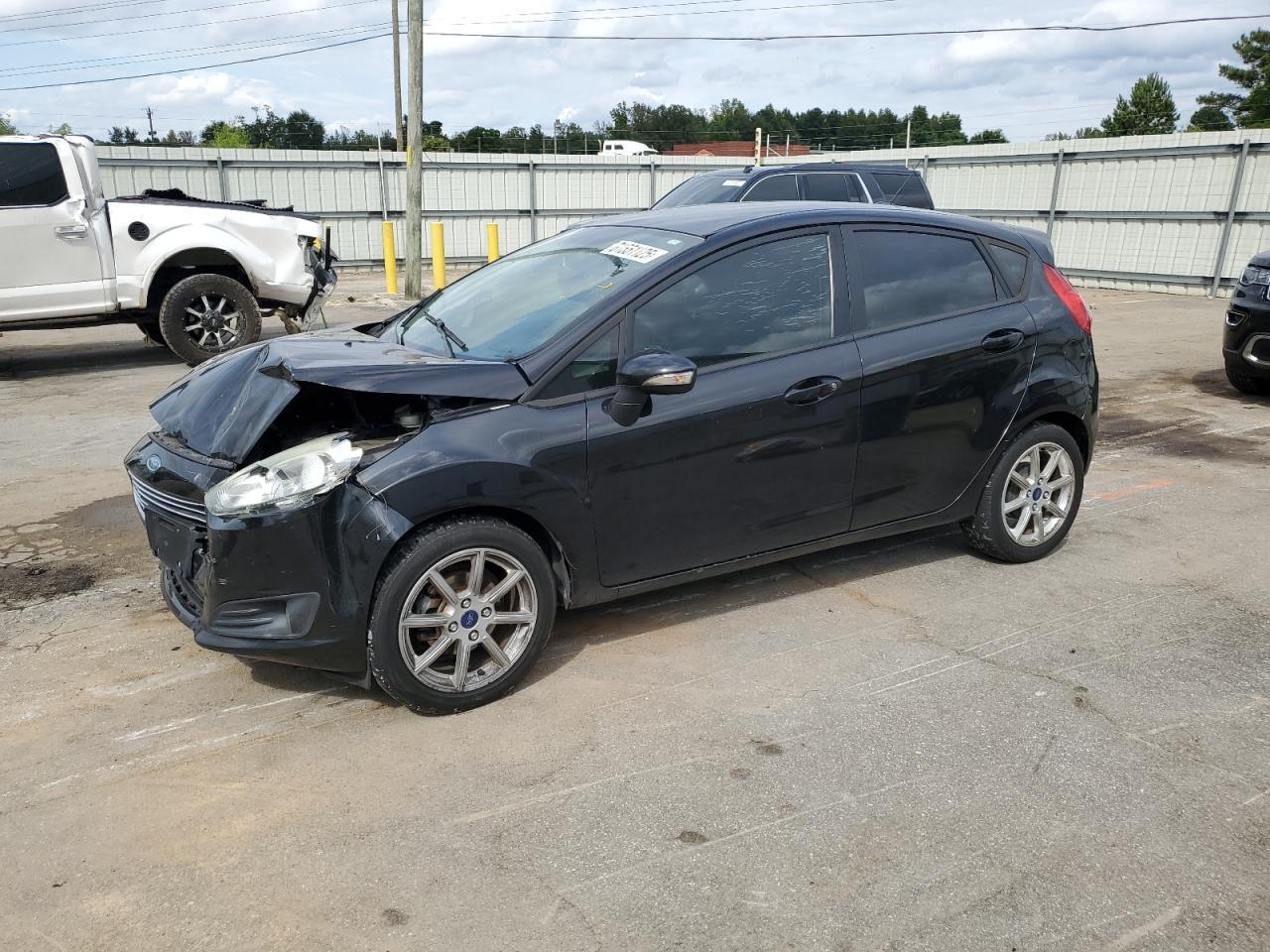 2015 FORD Fiesta