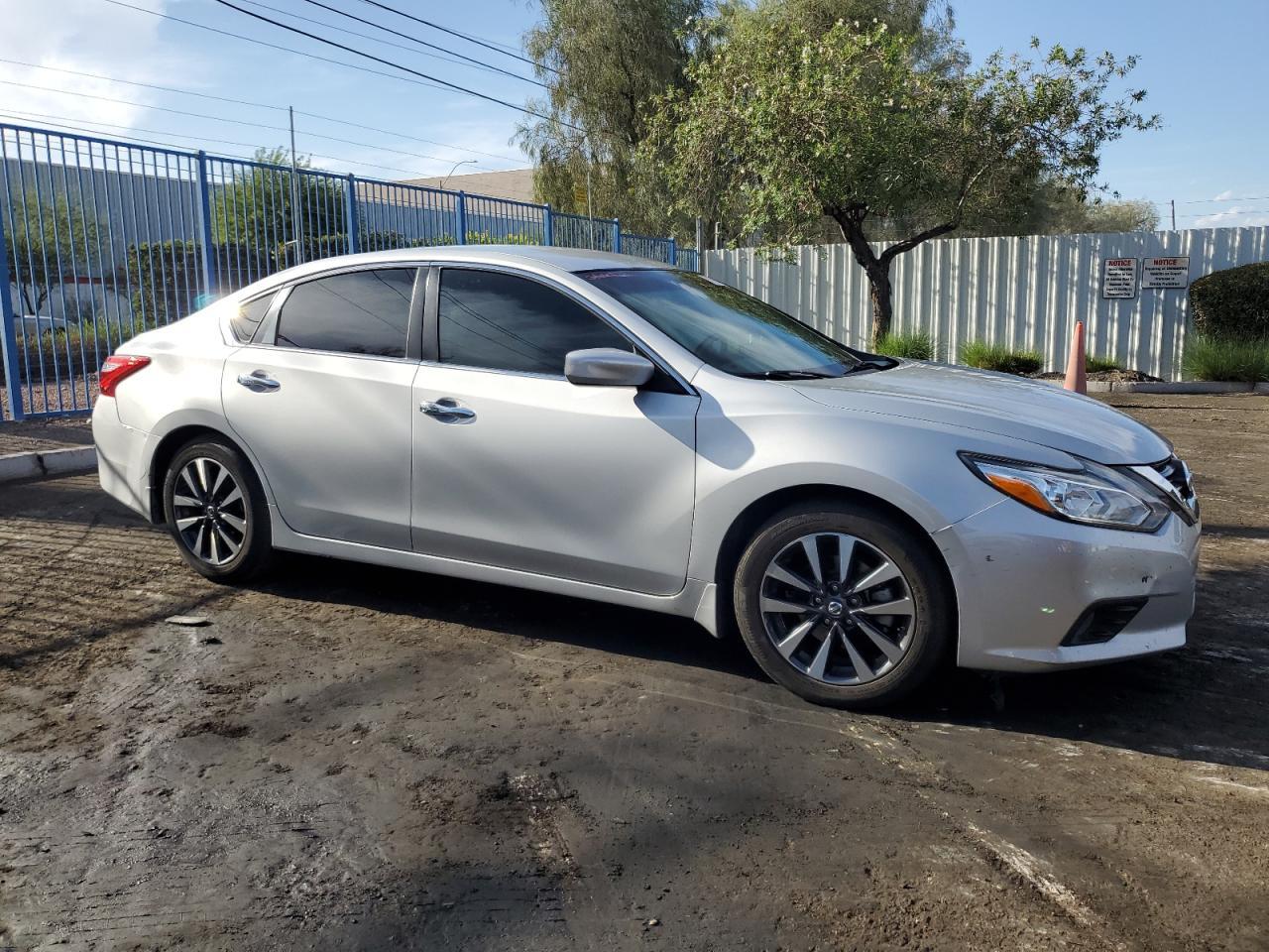2016 NISSAN ALTIMA
