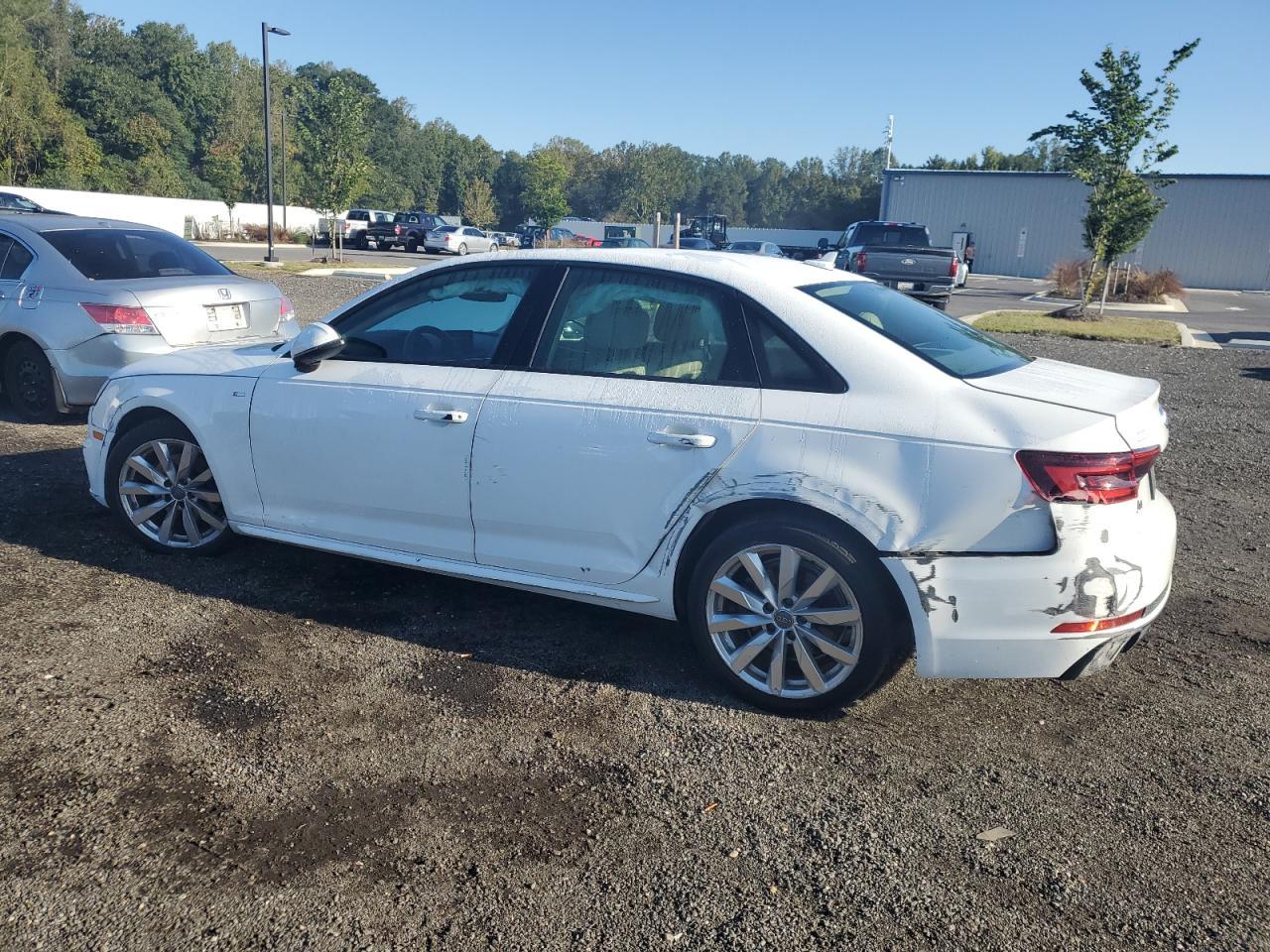 2018 AUDI A4