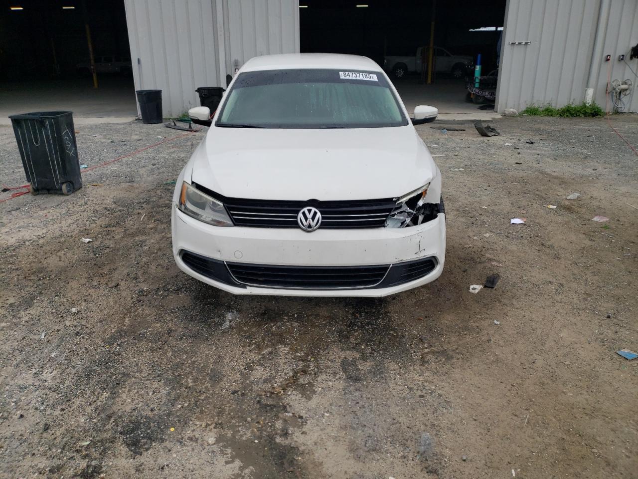 2013 VOLKSWAGEN JETTA