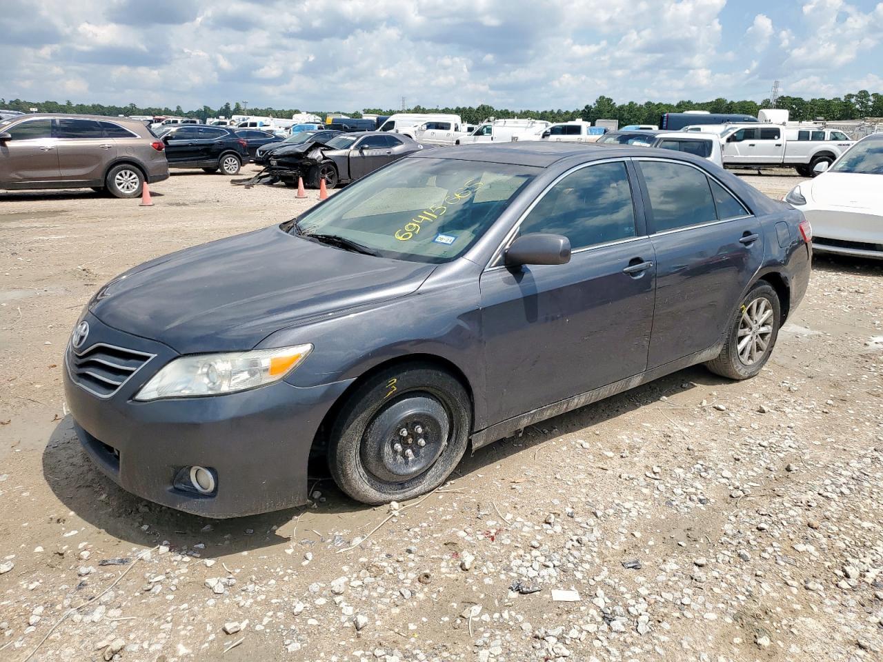2010 TOYOTA CAMRY
