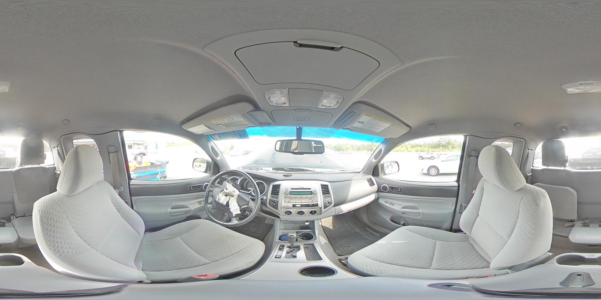 2011 TOYOTA TACOMA