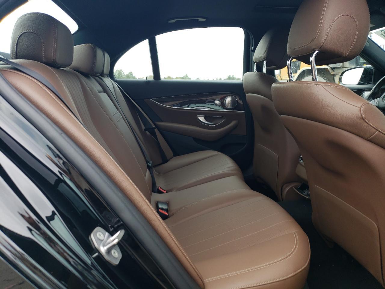 2017 MERCEDES-BENZ E-Class