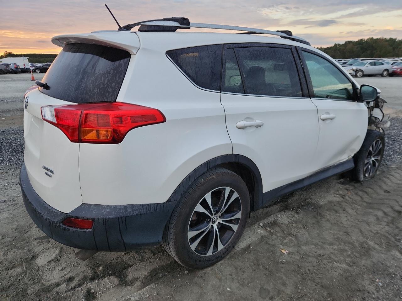 2015 TOYOTA RAV4