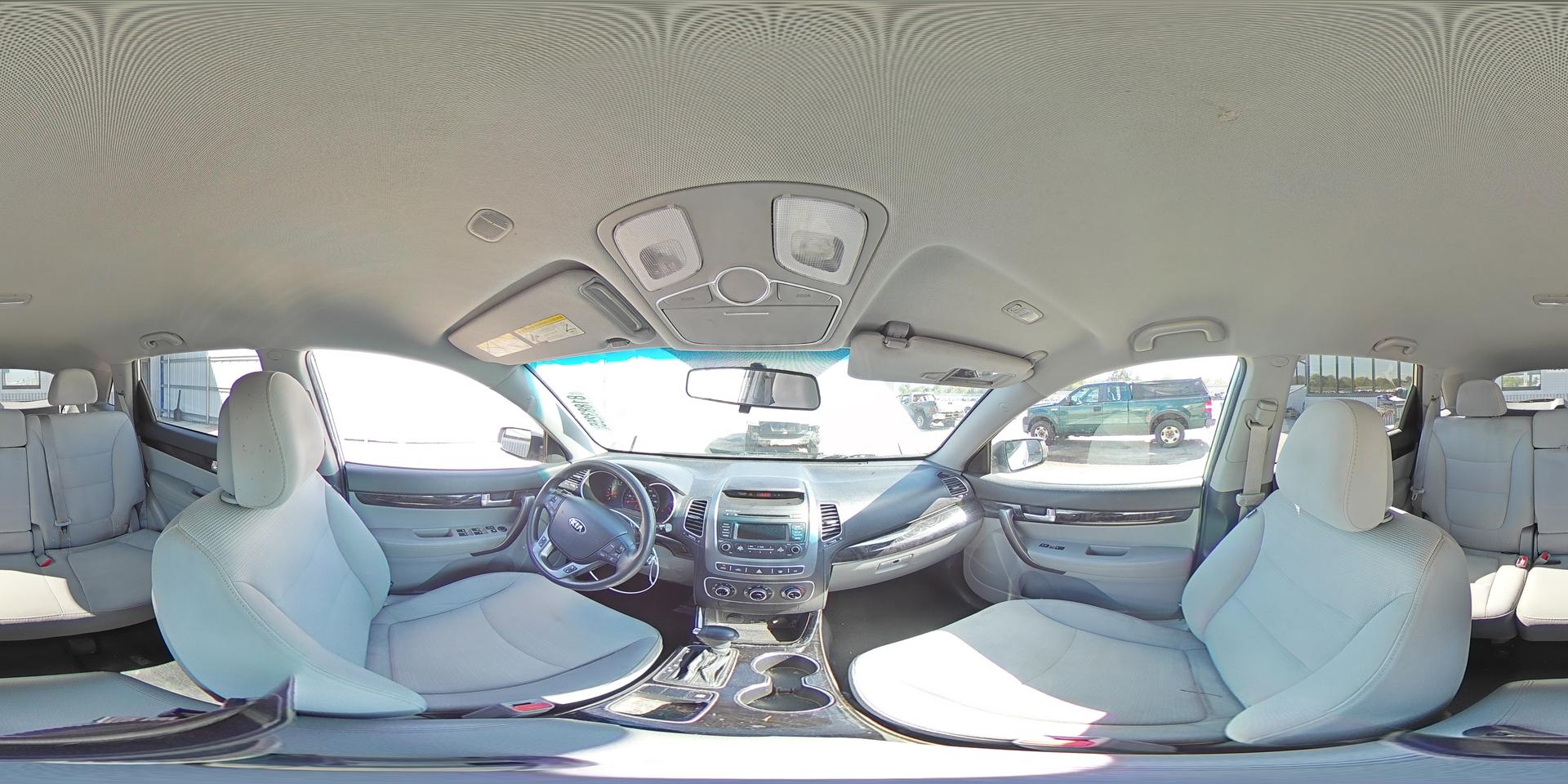 2014 KIA SORENTO