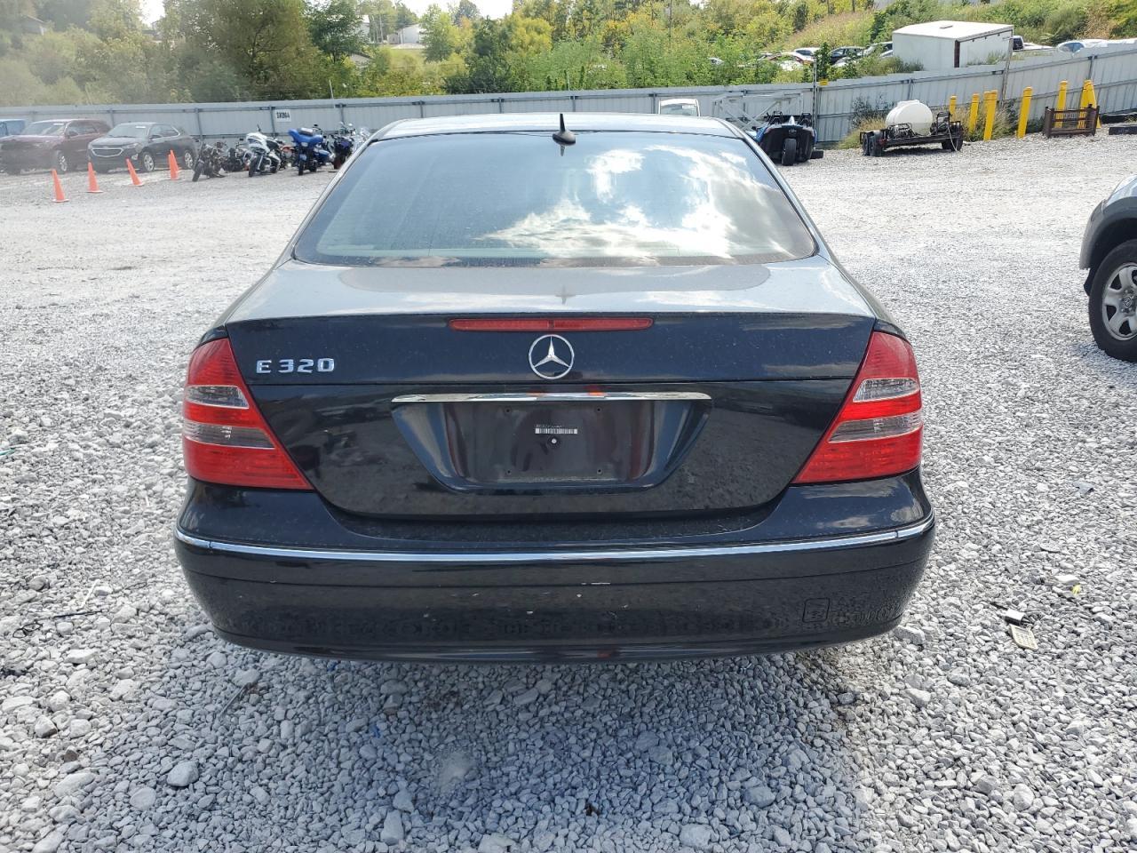 2005 MERCEDES-BENZ E-Class