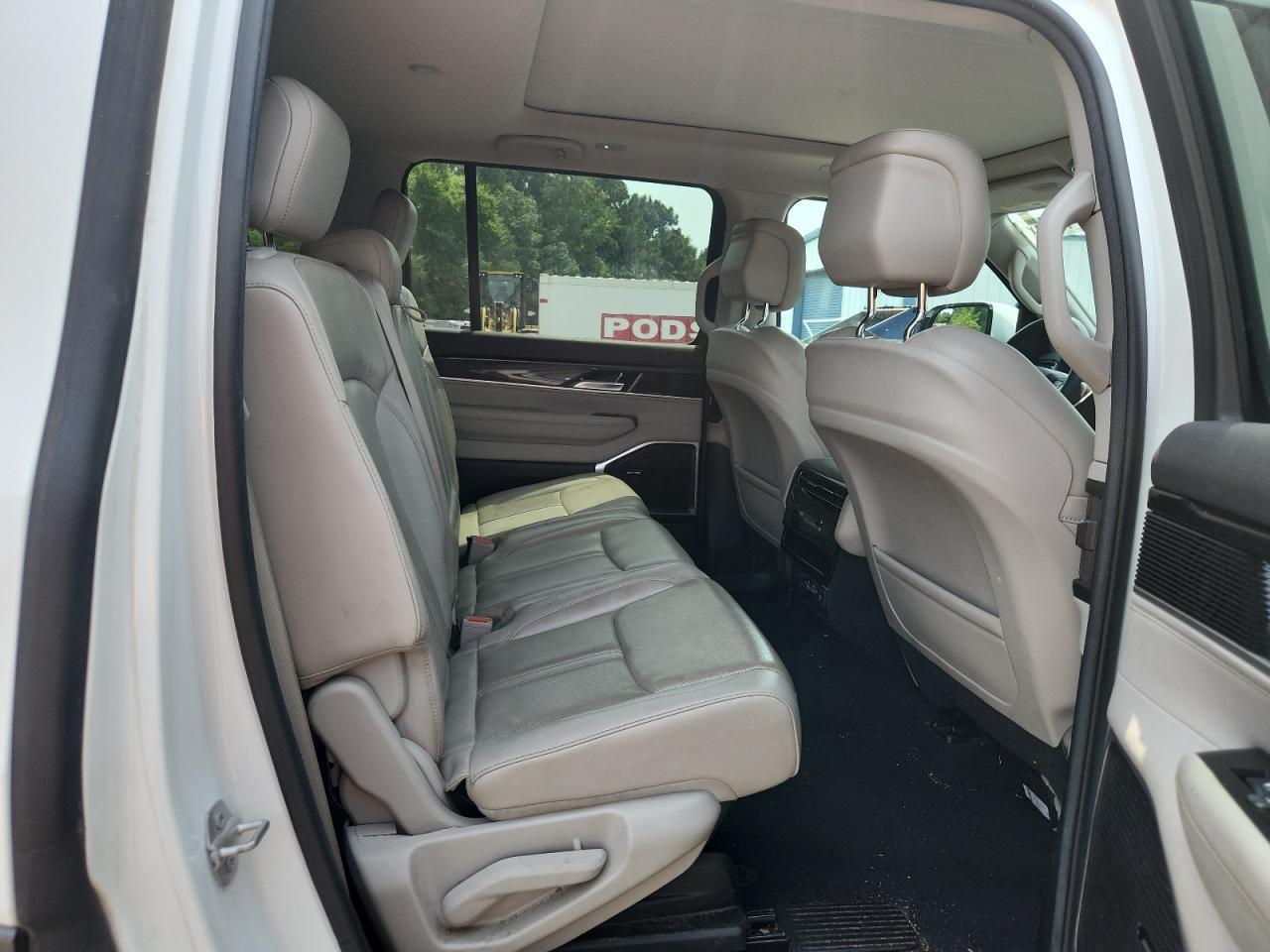 2022 JEEP Wagoneer