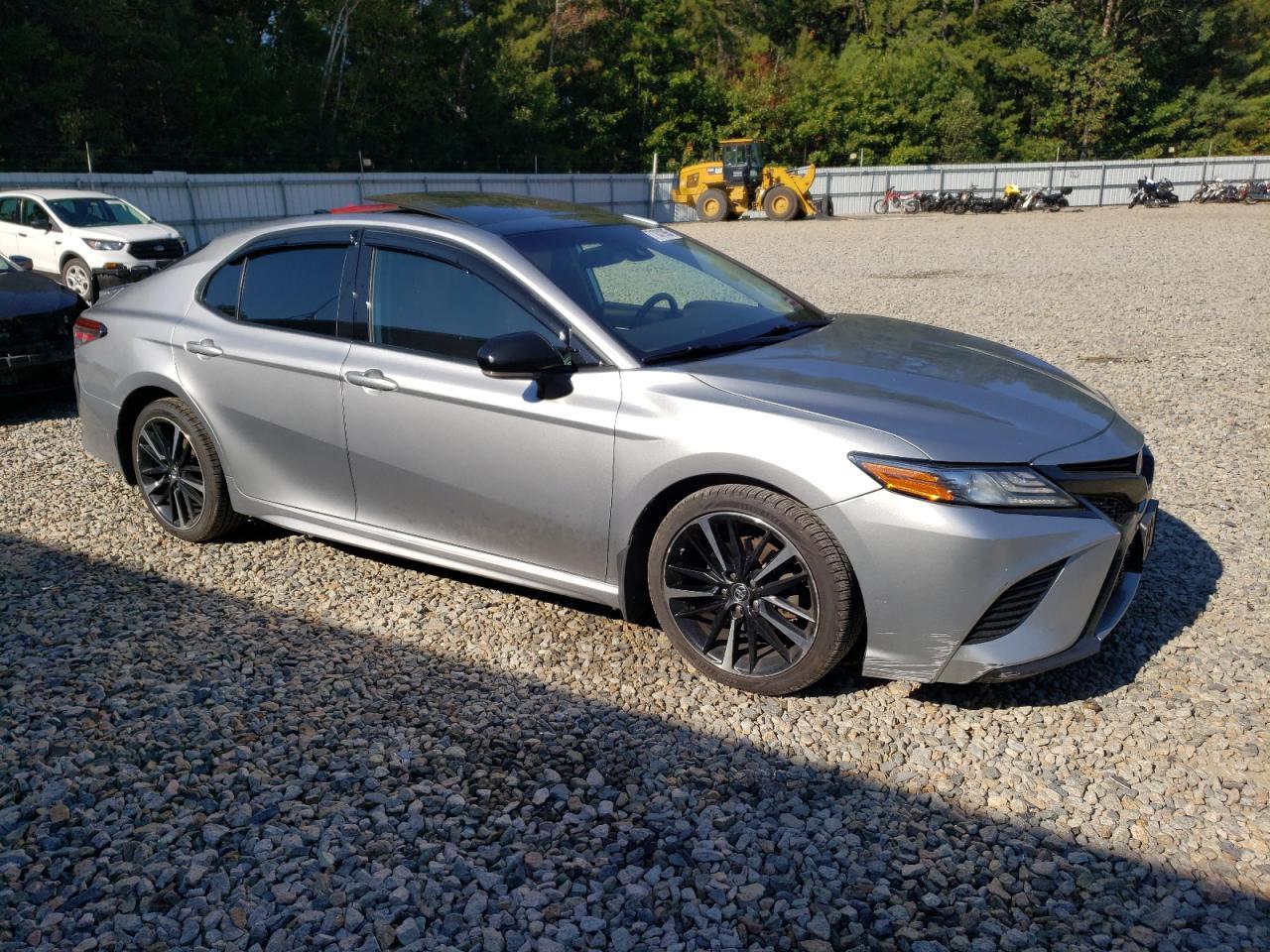 2019 TOYOTA CAMRY