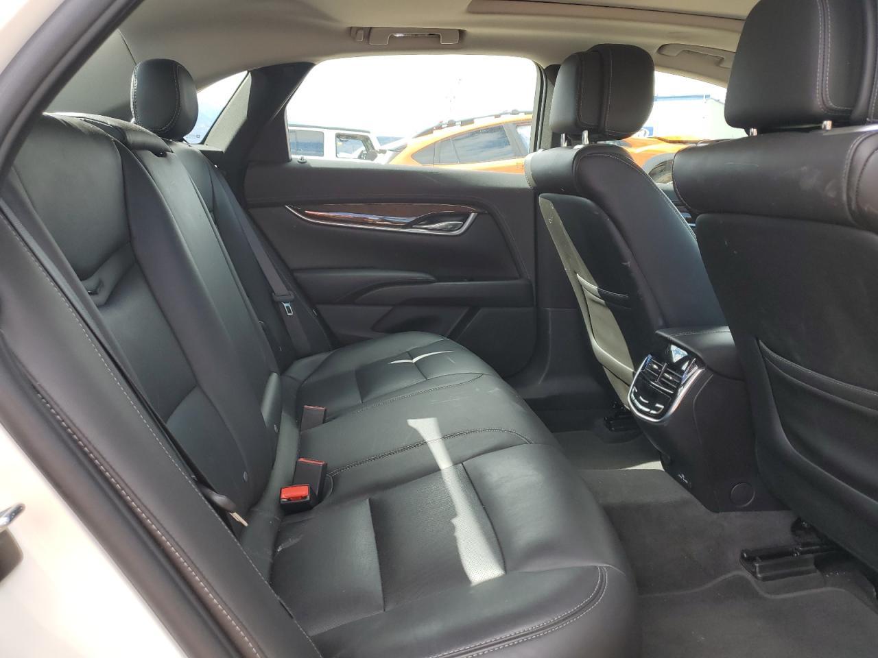 2014 CADILLAC XTS