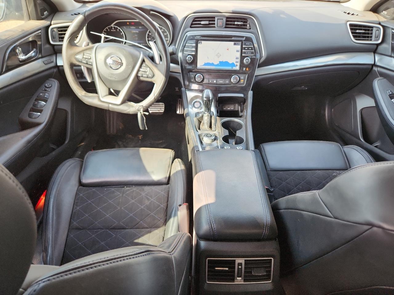 2018 NISSAN Maxima