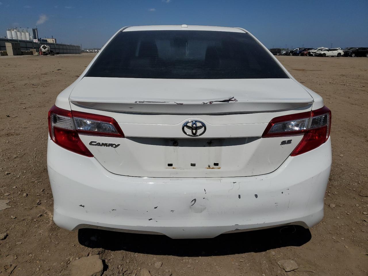 2014 TOYOTA CAMRY
