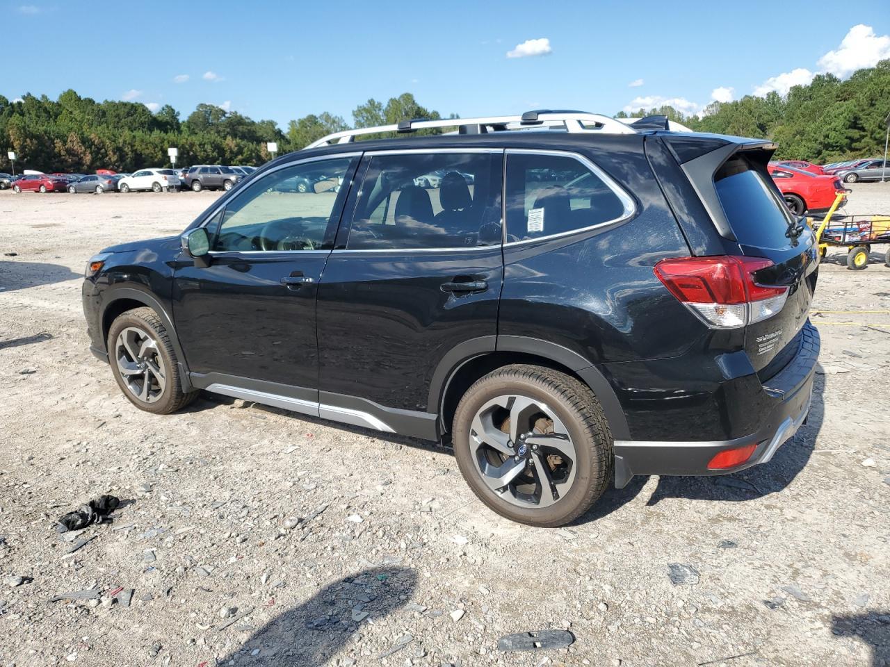 2022 SUBARU FORESTER