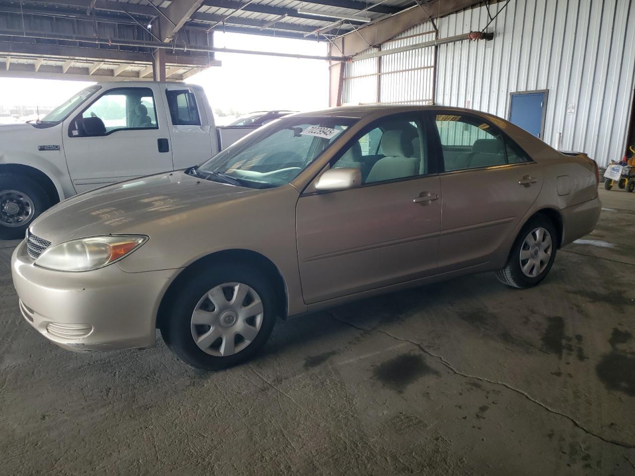 2002 TOYOTA CAMRY