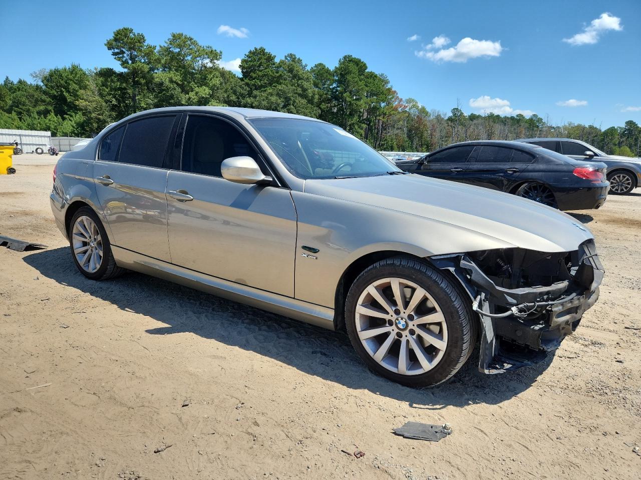 2011 BMW 3 SERIES