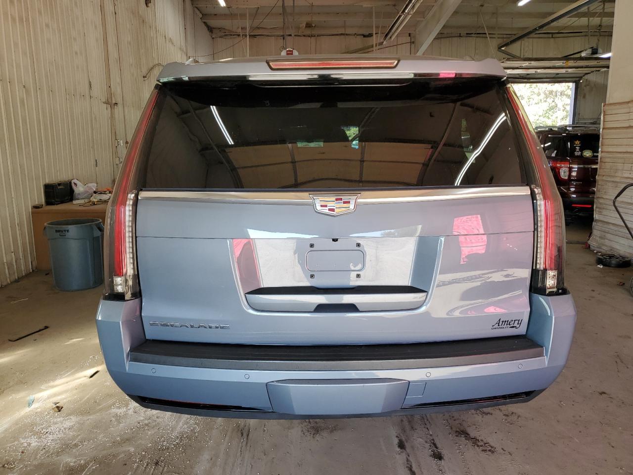 2016 CADILLAC ESCALADE