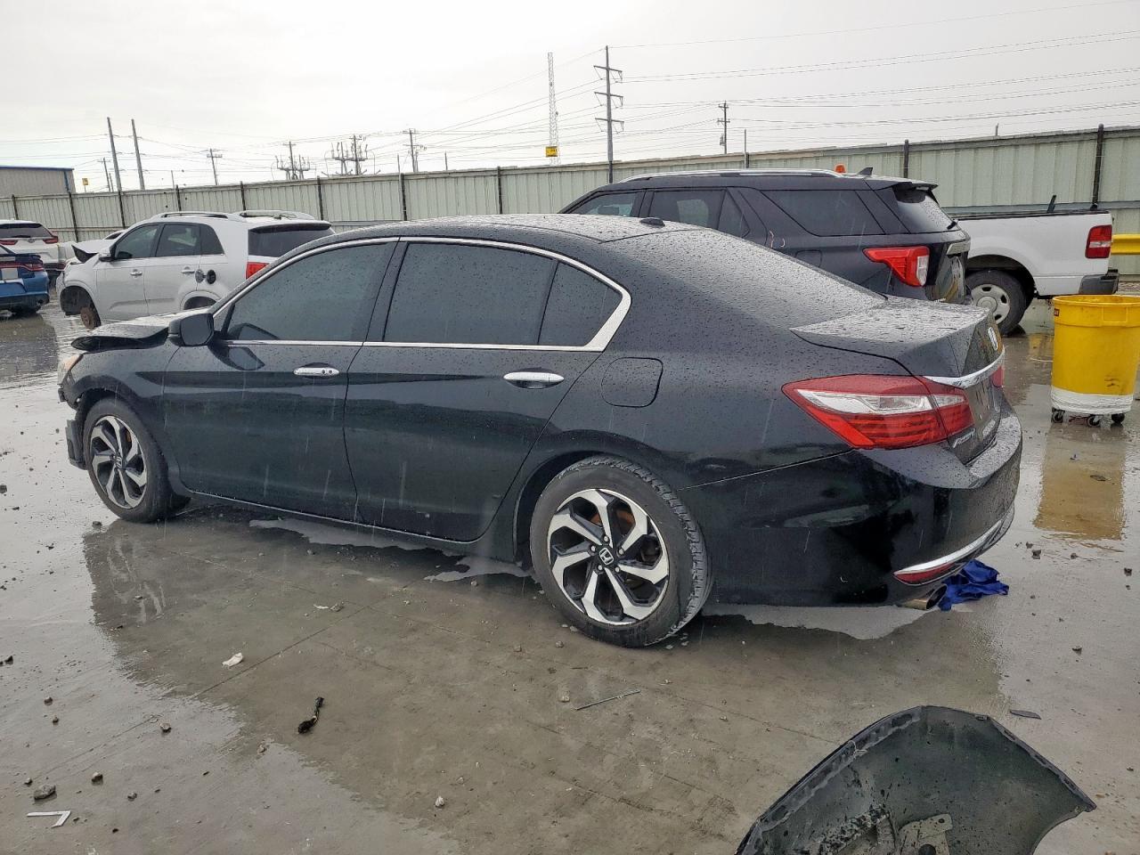 2016 HONDA ACCORD