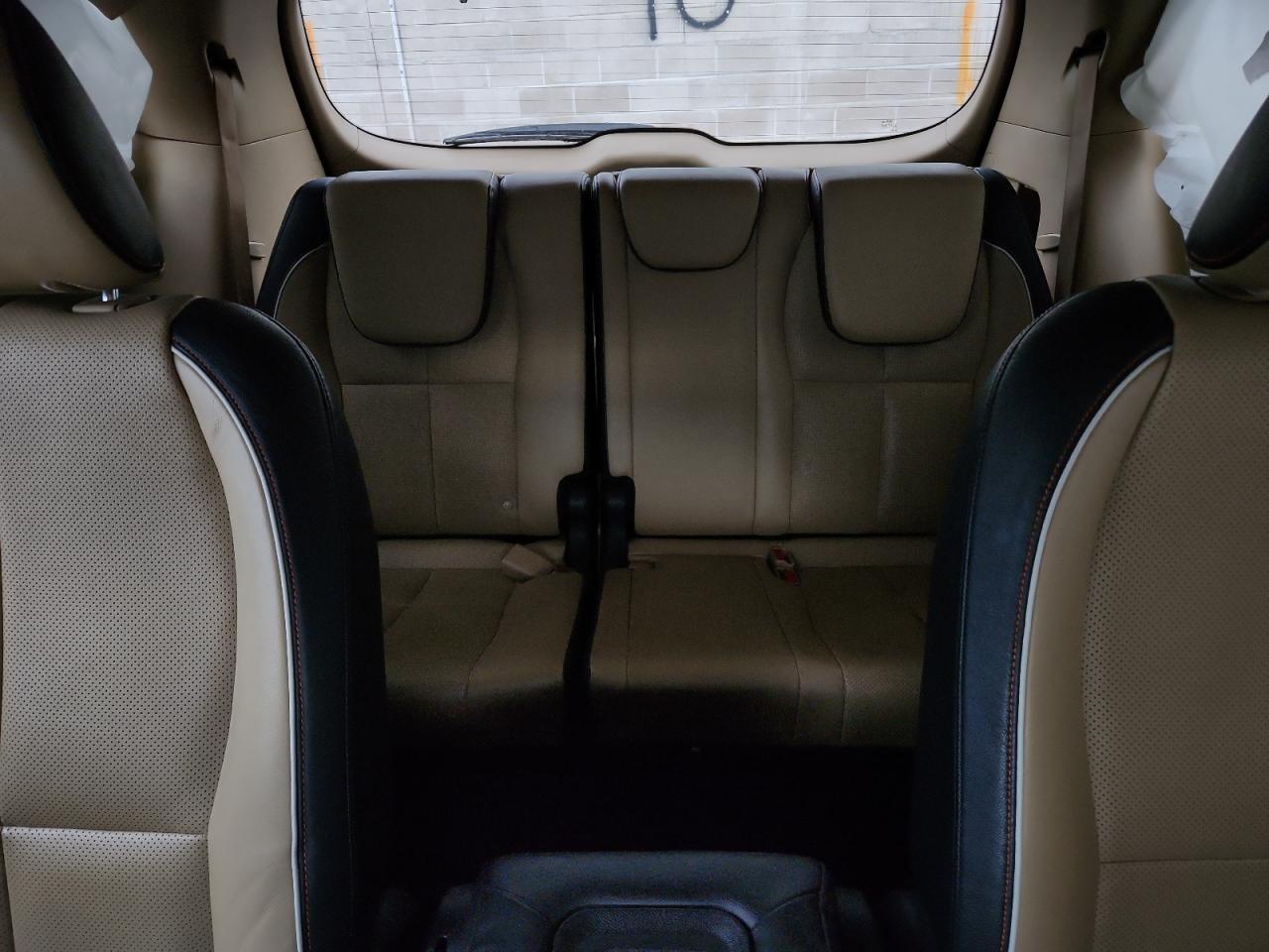 2015 KIA SEDONA