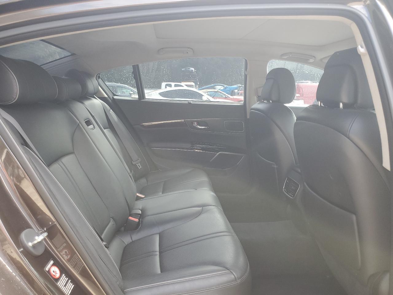 2015 KIA K900