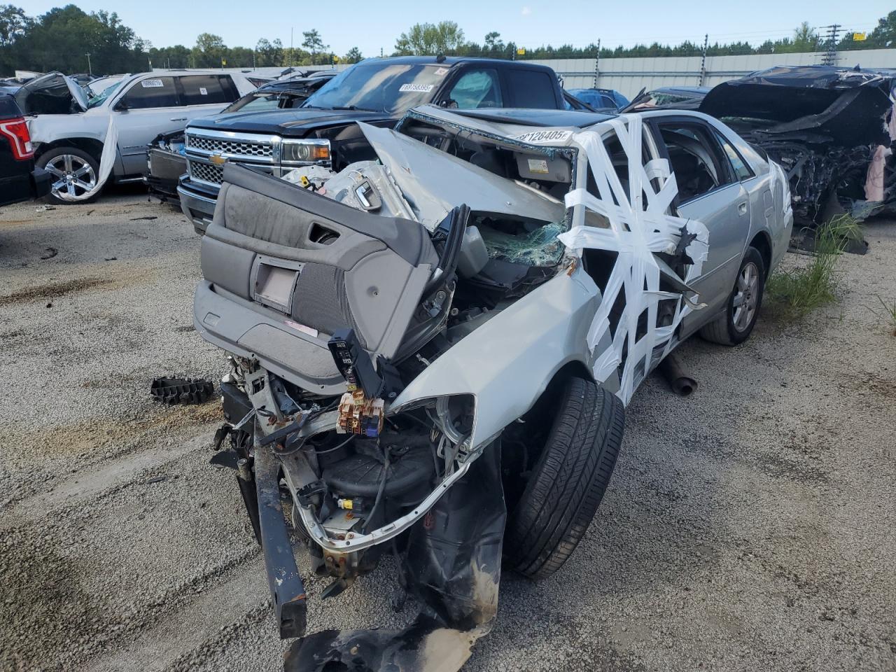 2001 TOYOTA Avalon