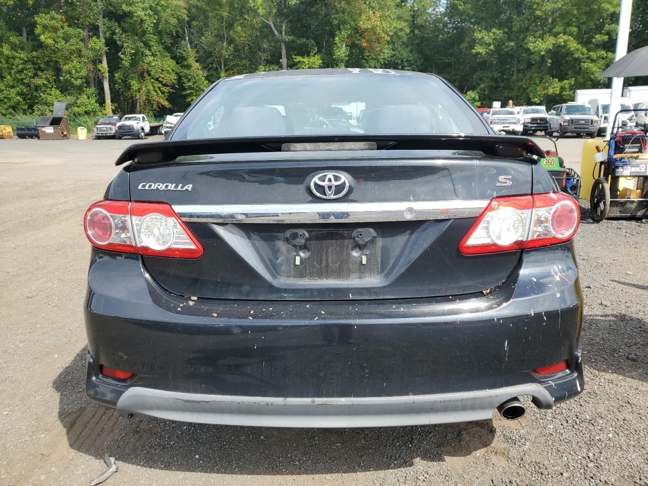 2012 TOYOTA COROLLA