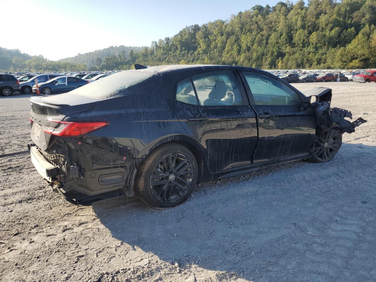 2025 TOYOTA CAMRY