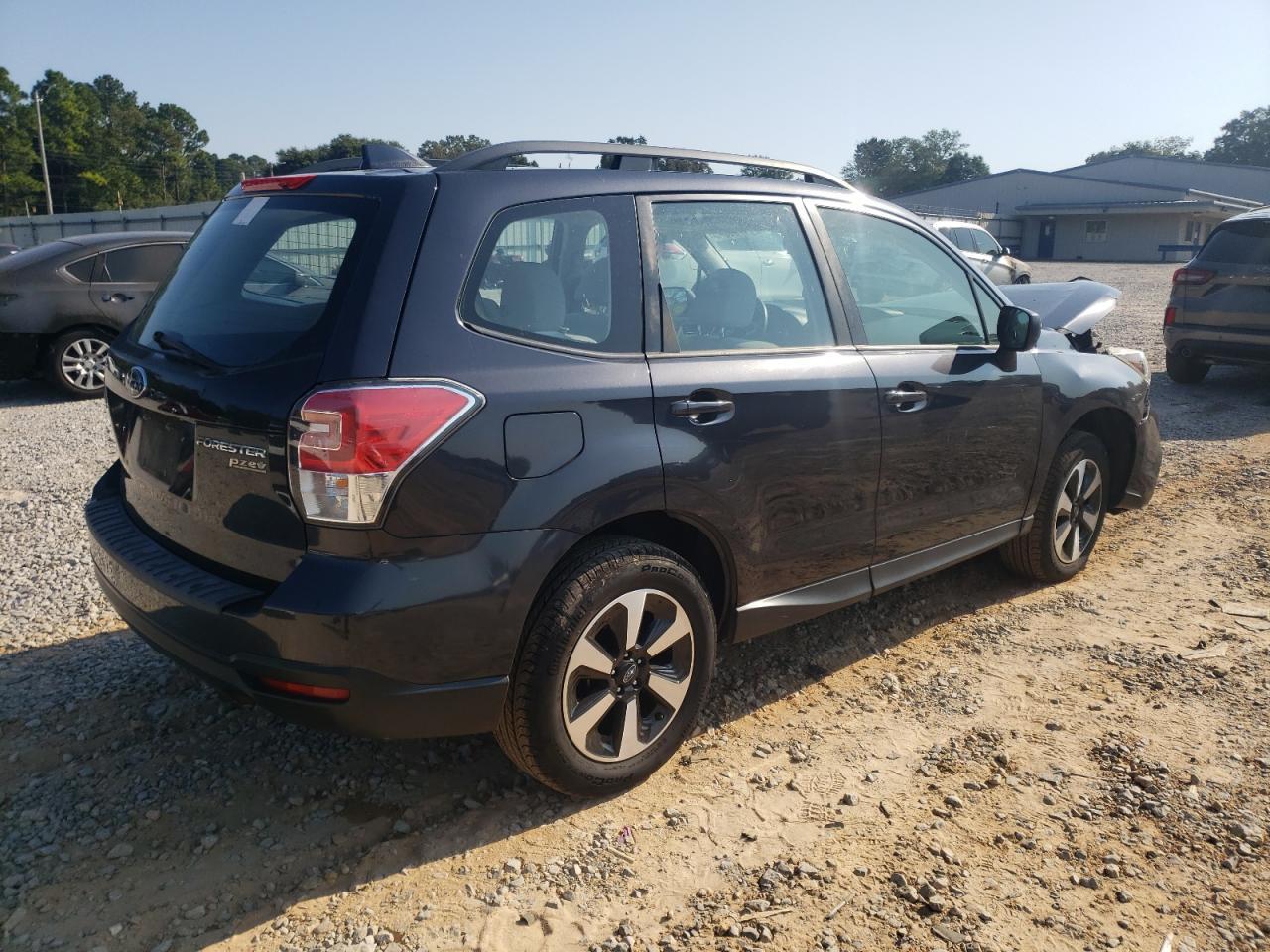 2017 SUBARU FORESTER