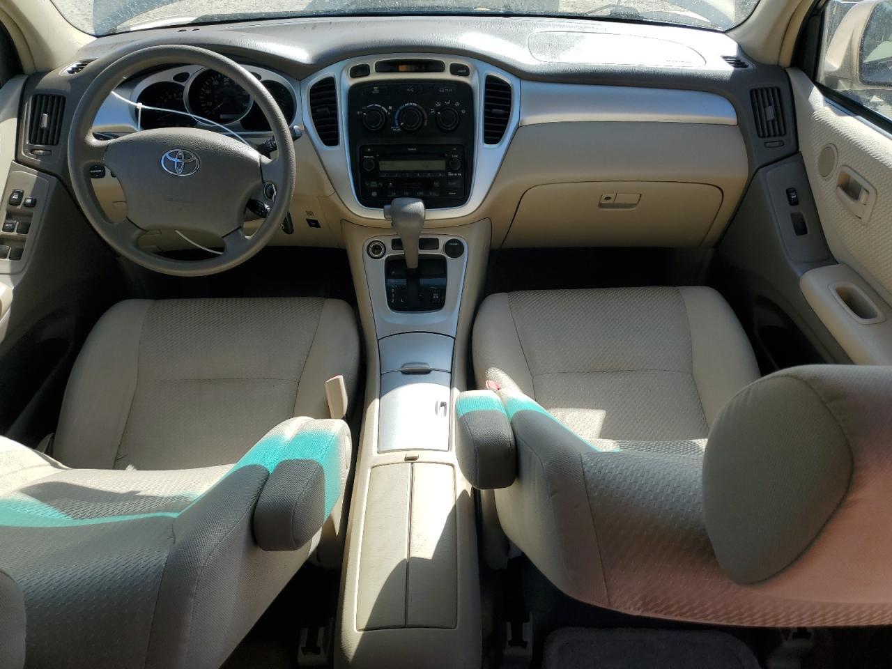 2005 TOYOTA HIGHLANDER