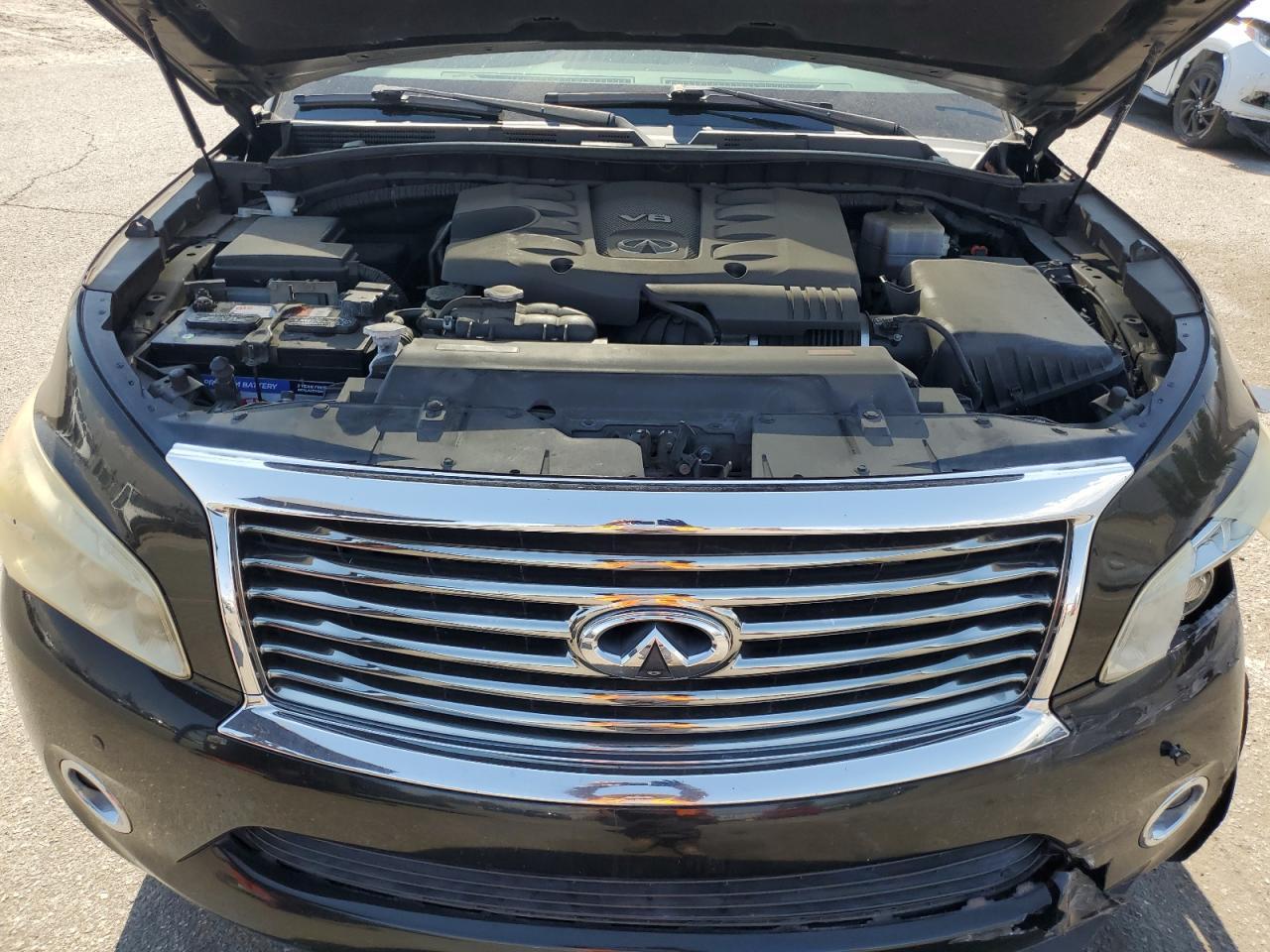 2012 INFINITI QX56