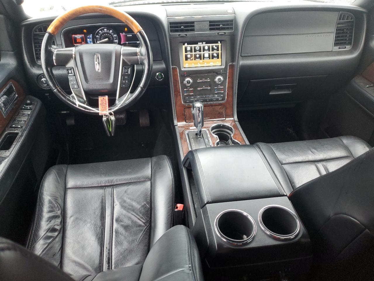 2016 LINCOLN Navigator