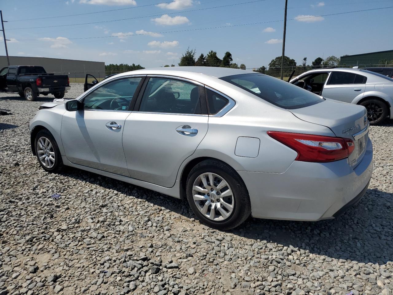 2017 NISSAN ALTIMA