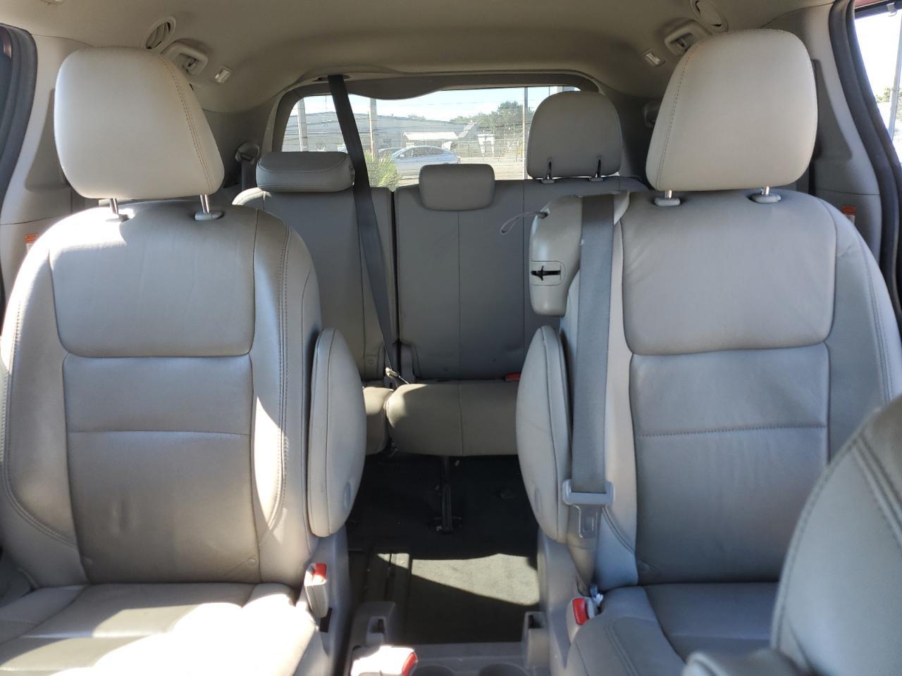 2020 TOYOTA SIENNA