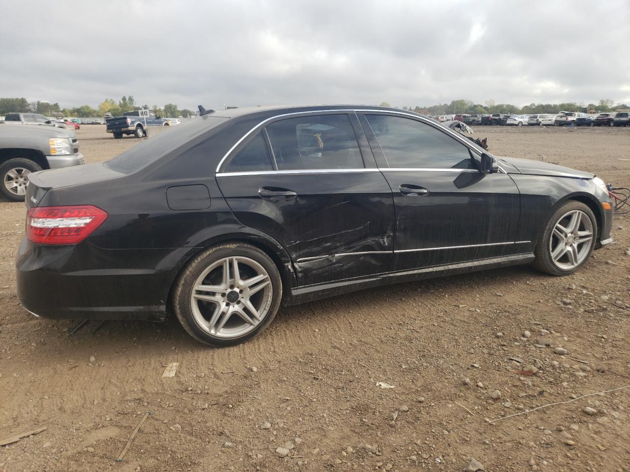 2013 MERCEDES-BENZ E-Class