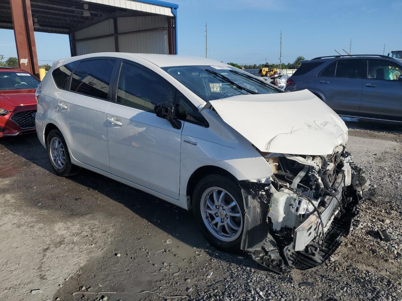 2012 TOYOTA PRIUS V
