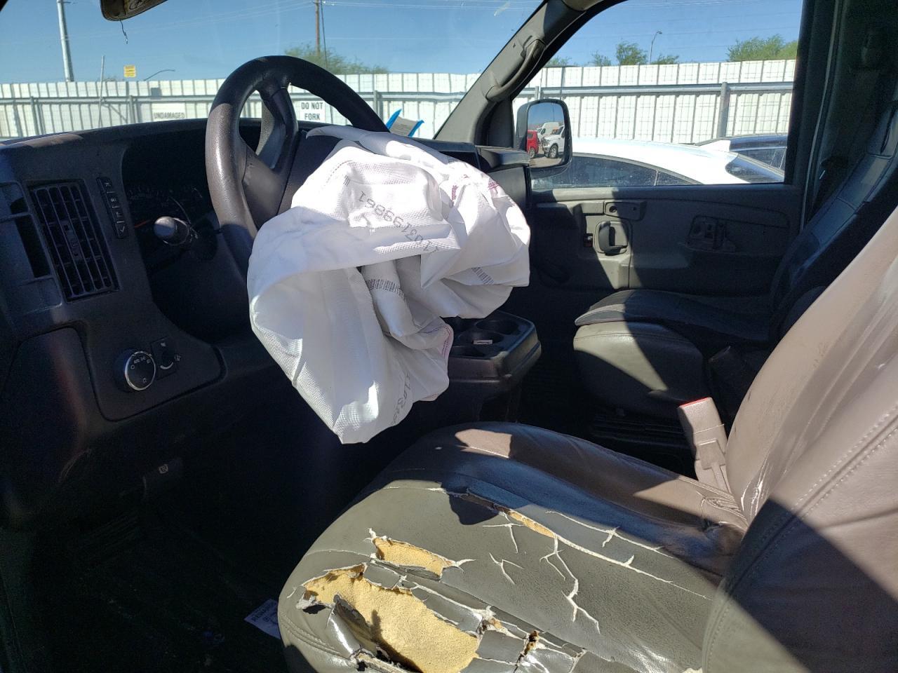 2008 CHEVROLET EXPRESS 2500